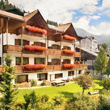 Garni Alba Bed & Breakfast Ортизеи Экстерьер фото