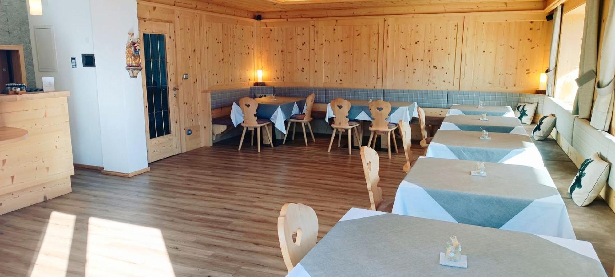 Garni Alba Bed & Breakfast Ортизеи Экстерьер фото